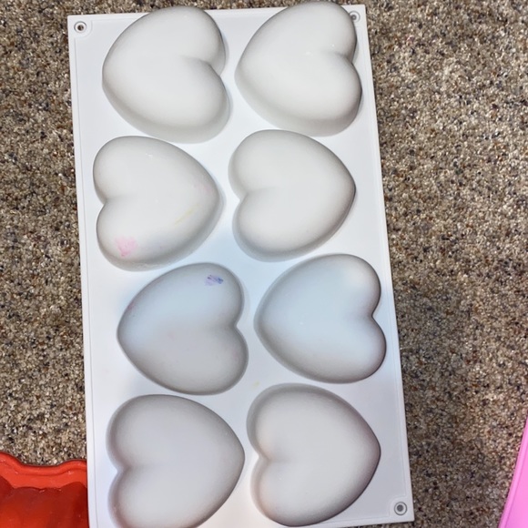 Lot of 5 Baking Silicone Molds Cake Cupcake EUC - Picture 6 of 6